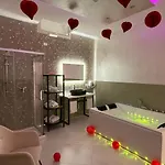 بيت ضيافة Il Deseo Con Vasca Idromassaggio 3*